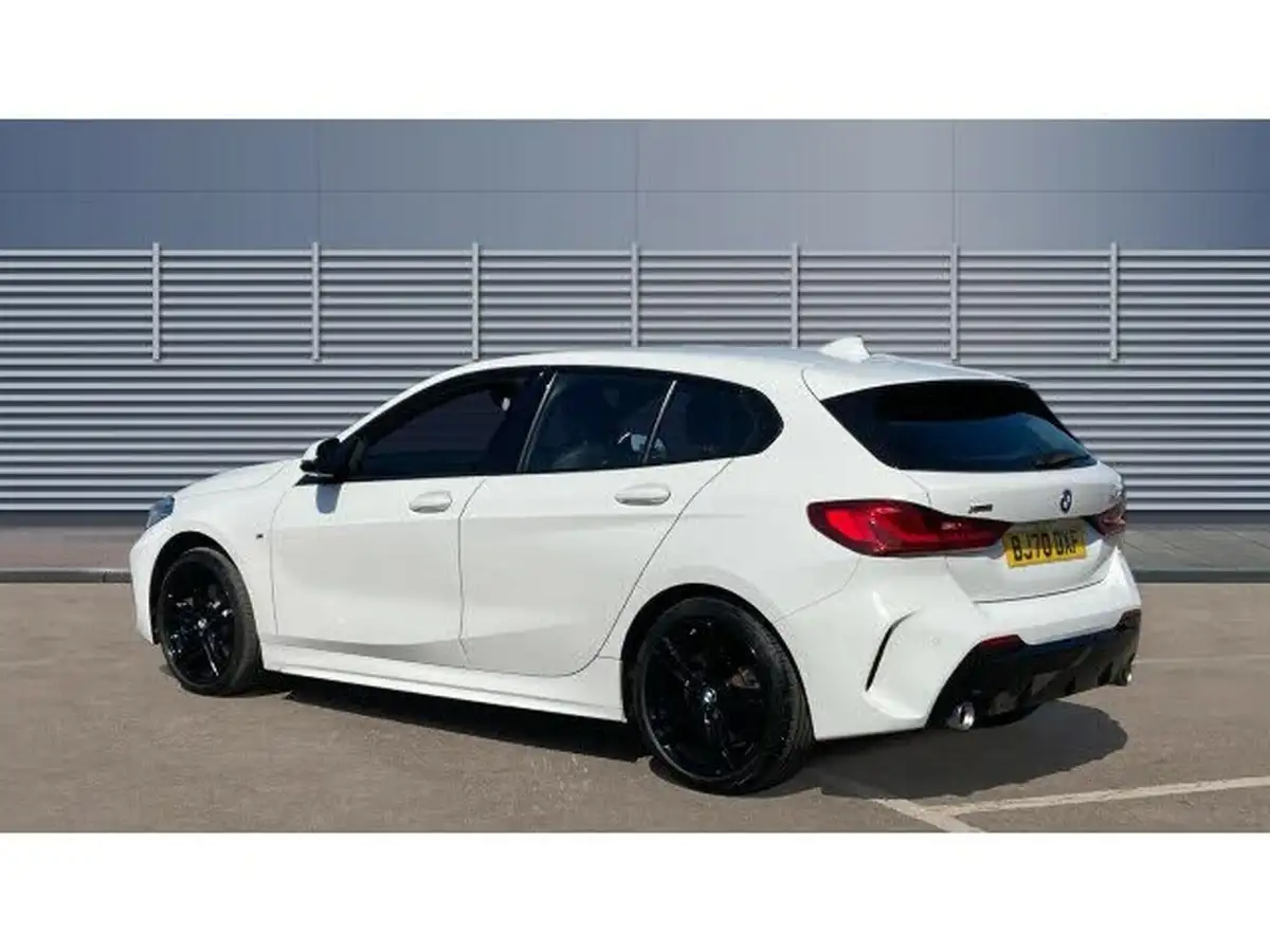 2020-bmw-1-series-20td-120d-xdrive-m-sport-big-1