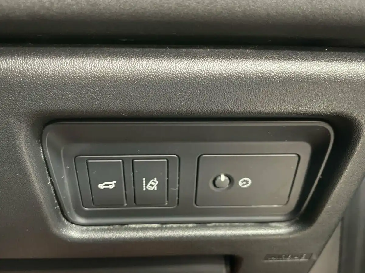 2019-land-rover-discovery-sport-20td4-landmark-big-46