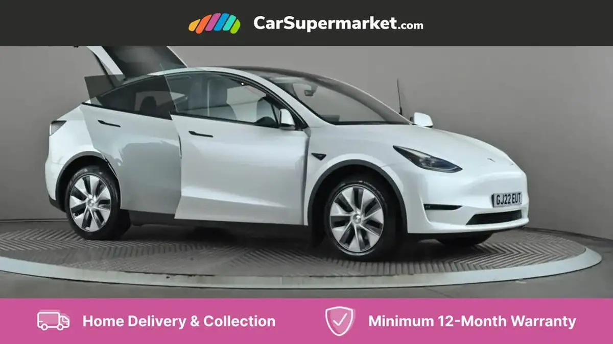 2022-tesla-model-y-e-long-range-big-6