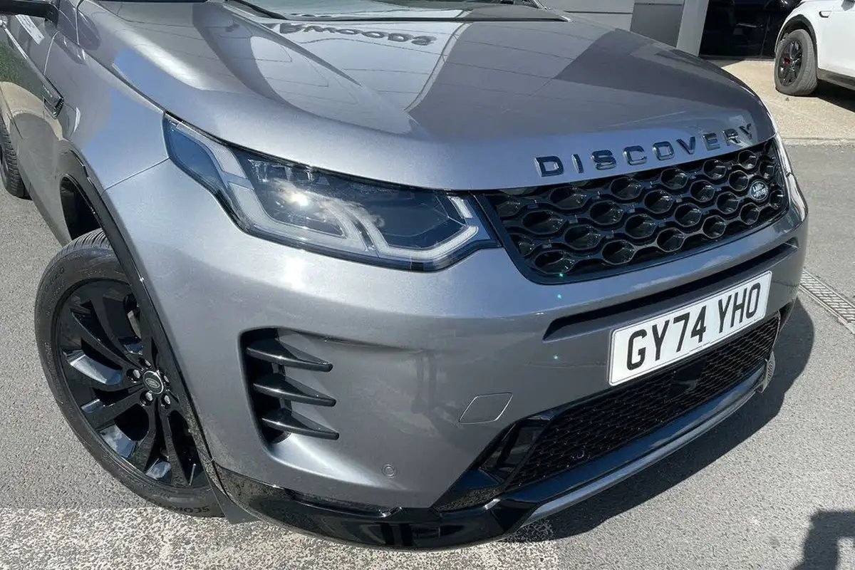 2024-land-rover-discovery-sport-15-p270e-dynamic-se-big-14