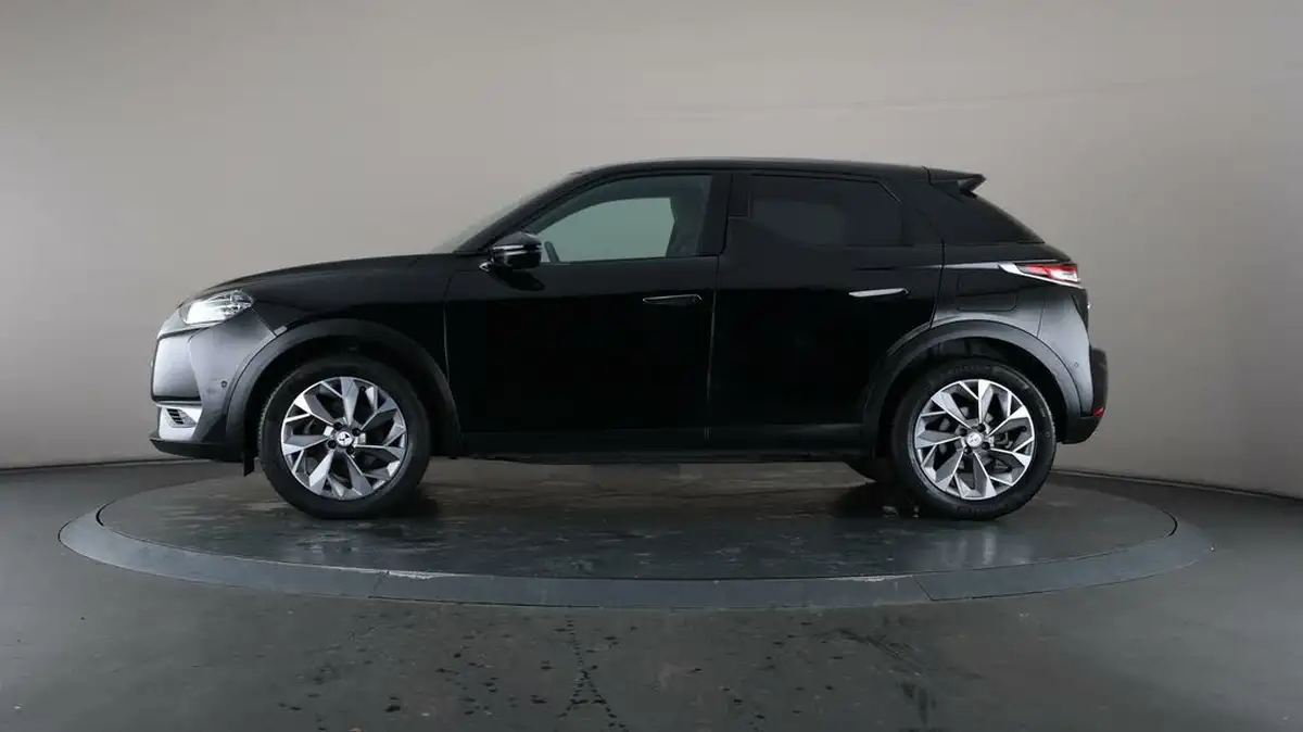 2020-ds-ds-3-crossback-e-tense-ultra-prestige-big-34