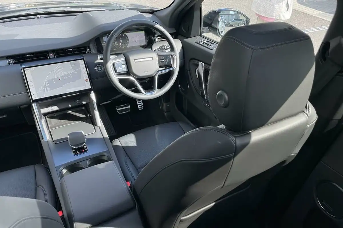 2024-land-rover-discovery-sport-15-p270e-dynamic-se-big-38