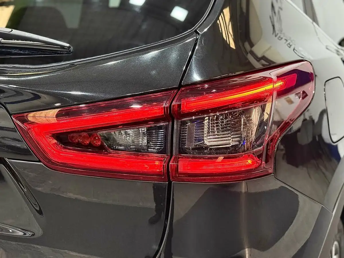 2019-nissan-qashqai-13-dig-t-n-connecta-160ps-dct-big-48