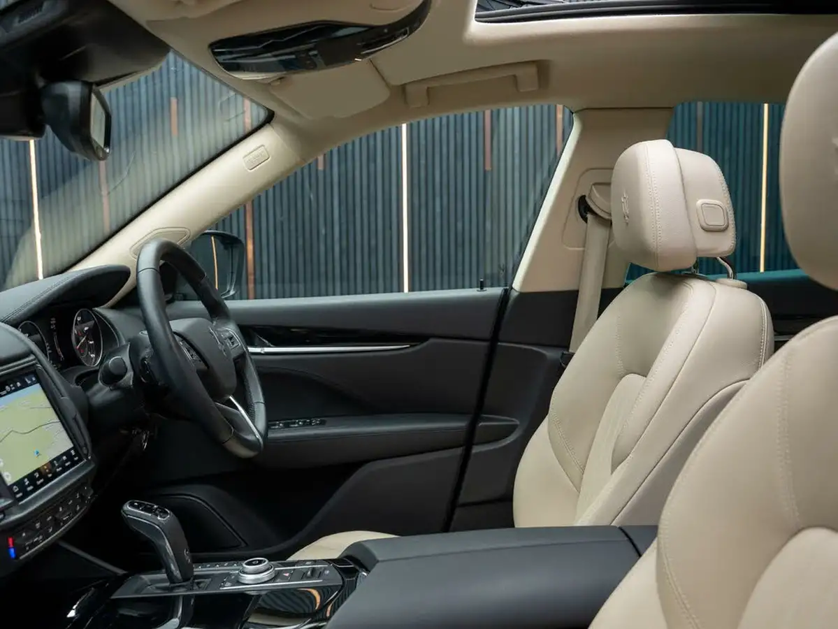 2021-maserati-levante-20-gt-big-49