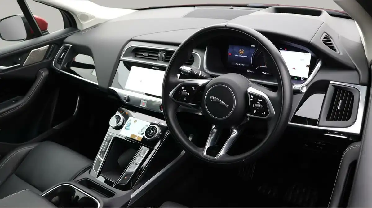 2021-jaguar-i-pace-ev400-hse-big-8