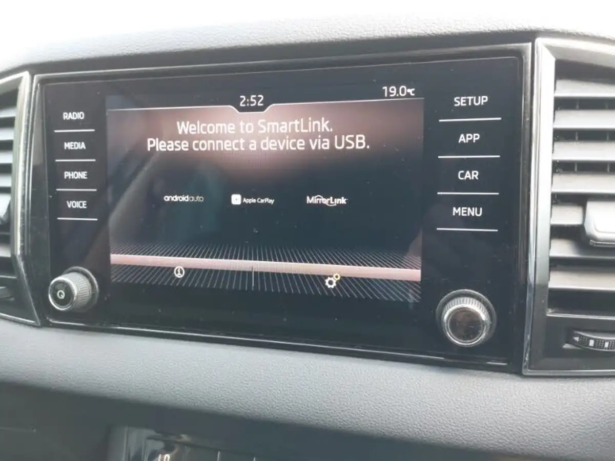 2019-skoda-karoq-20tdi-se-4x4-big-17