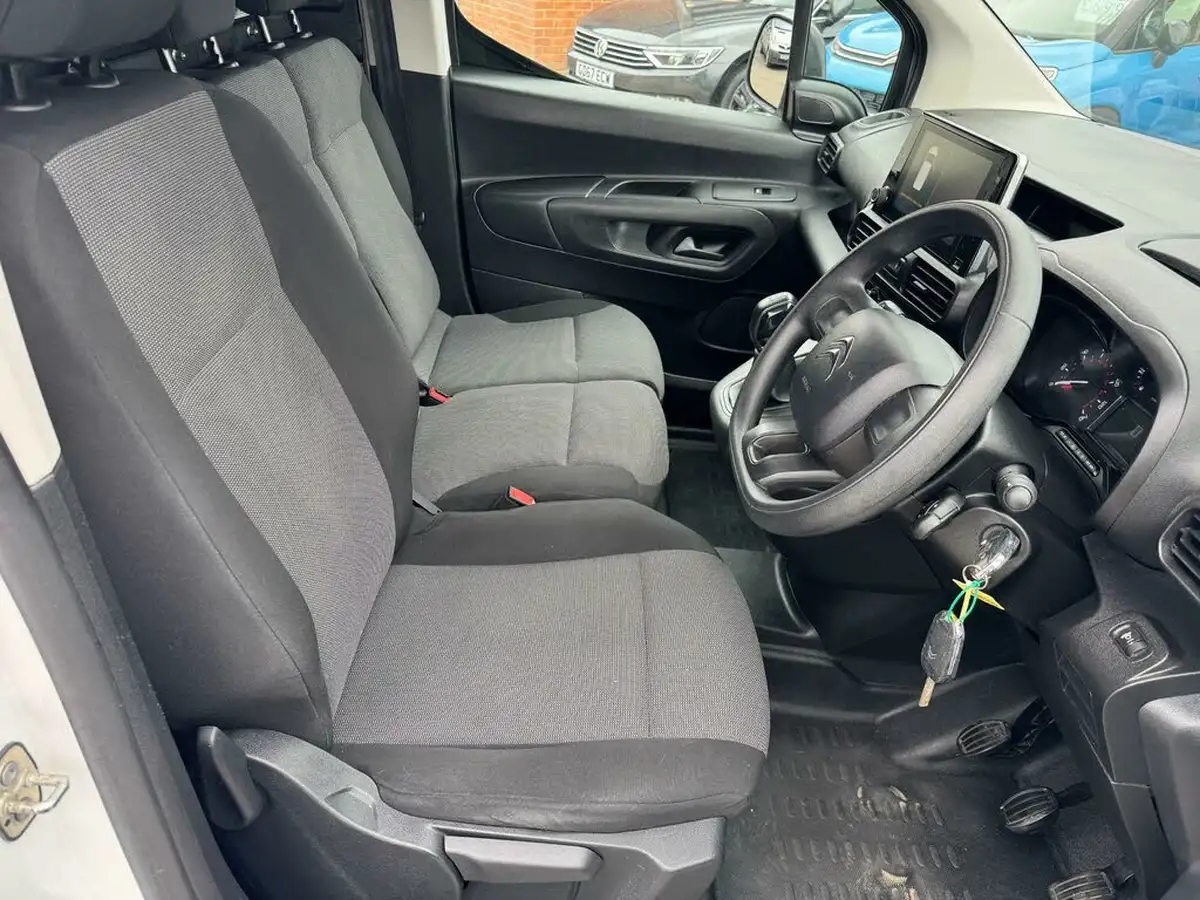 2019-citroen-berlingo-16bluehdi-650-enterprise-big-8