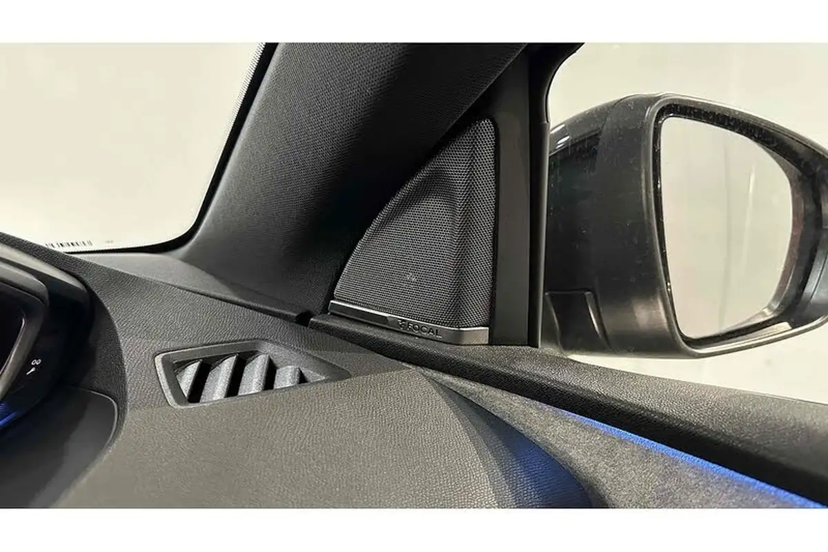 2022-peugeot-5008-suv-12-puretech-gt-premium-big-45