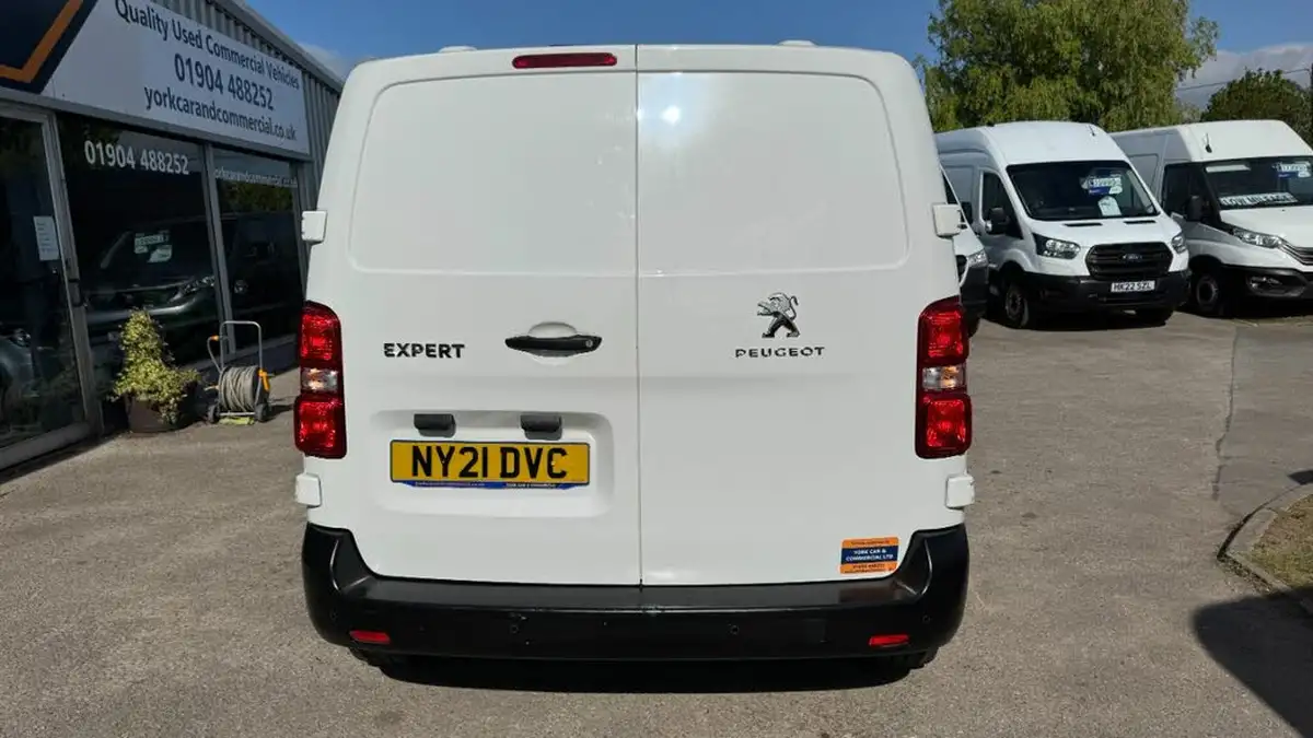 2021-peugeot-expert-15-bluehdi-professional-compact-1000-eu6dt-e-big-18