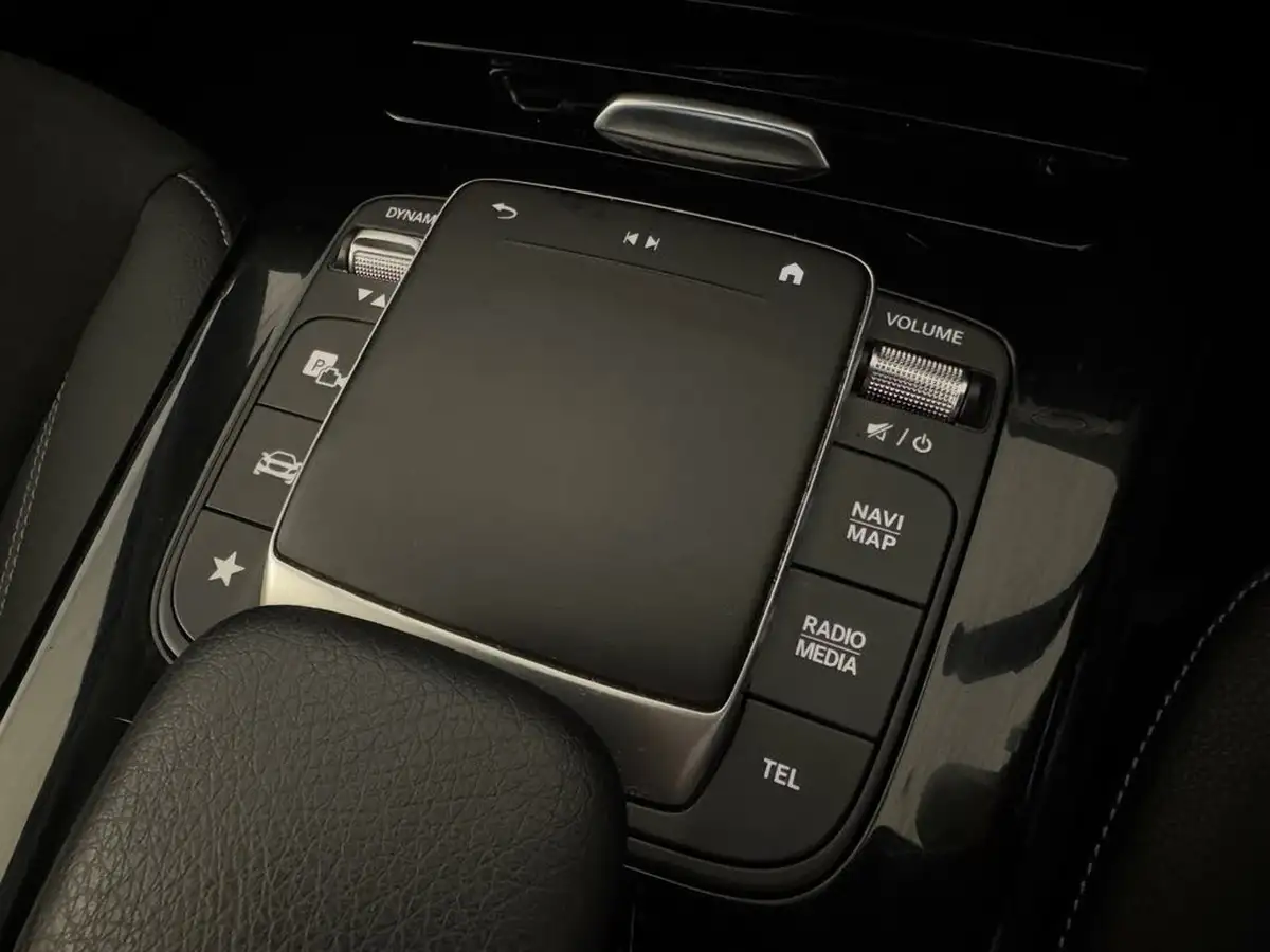 2022-mercedes-benz-a-class-13-a180-amg-line-executive-edition-hatchback-5d-7g-dct-big-19