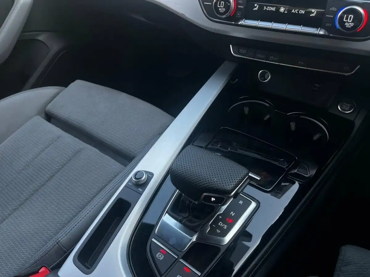 2024-audi-a4-20-35-tfsi-s-line-big-27