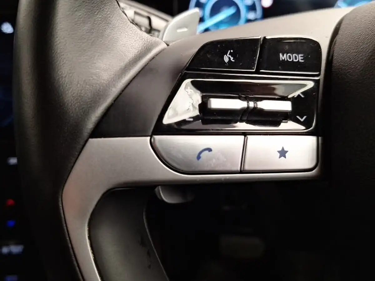 2023-hyundai-tucson-16-t-gdi-premium-230ps-hybrid-auto-big-15