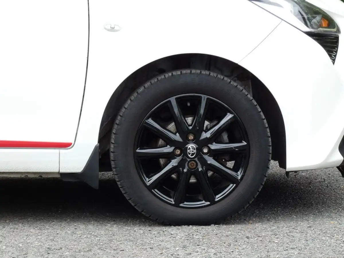 2018-toyota-aygo-10-vvt-i-x-press-71bhp-big-28