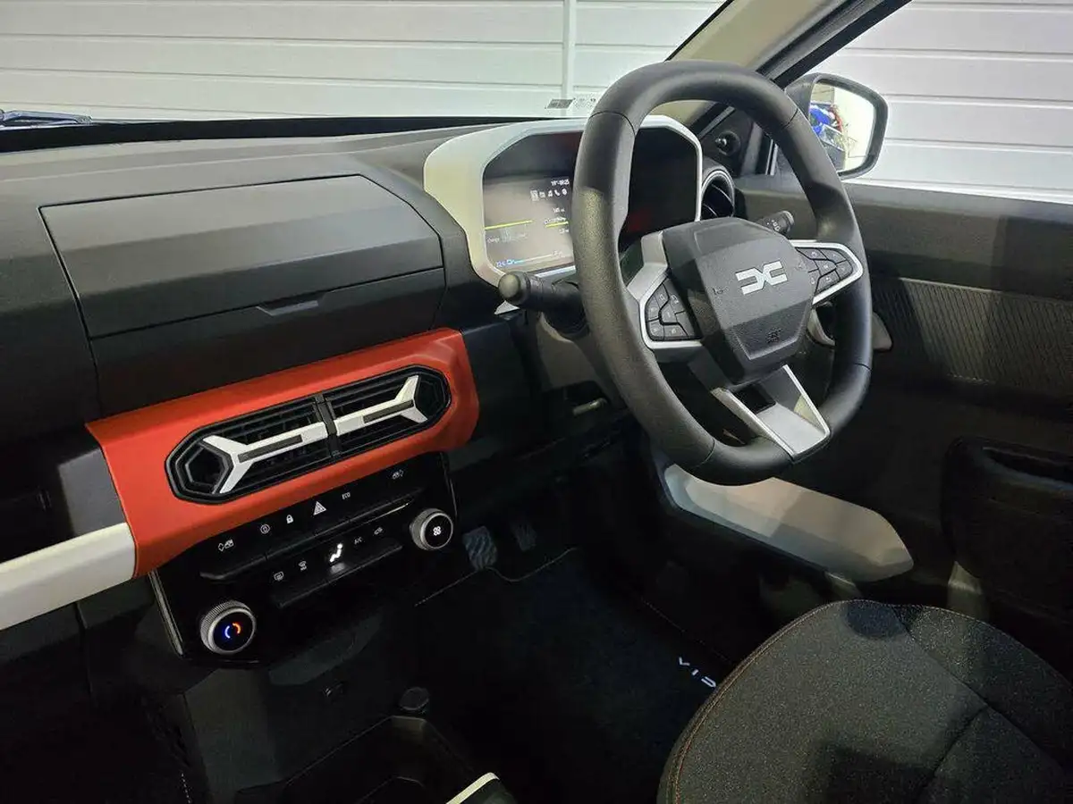 2025-dacia-spring-e-expression-45bhp-45-big-1