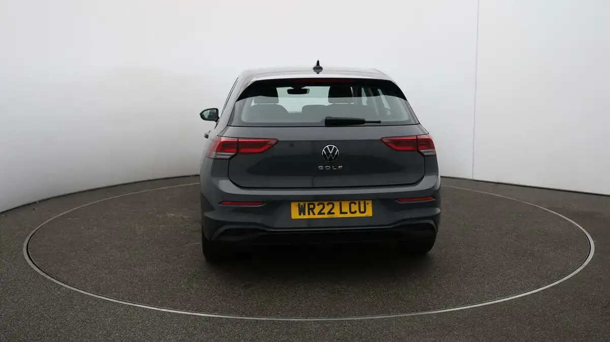 2022-volkswagen-golf-15-tsi-life-130ps-hatchback-big-57