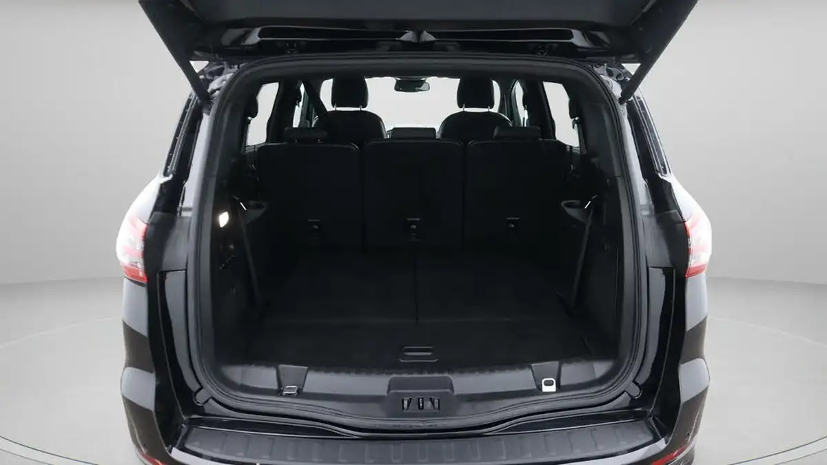 2020-ford-s-max-20-st-line-awd-big-17