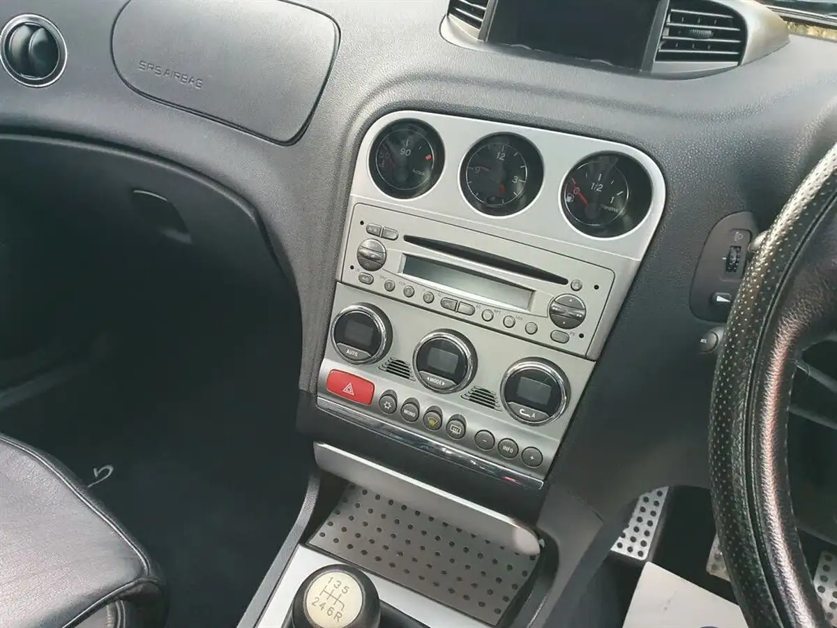 2003-alfa-romeo-156-32-gta-big-30