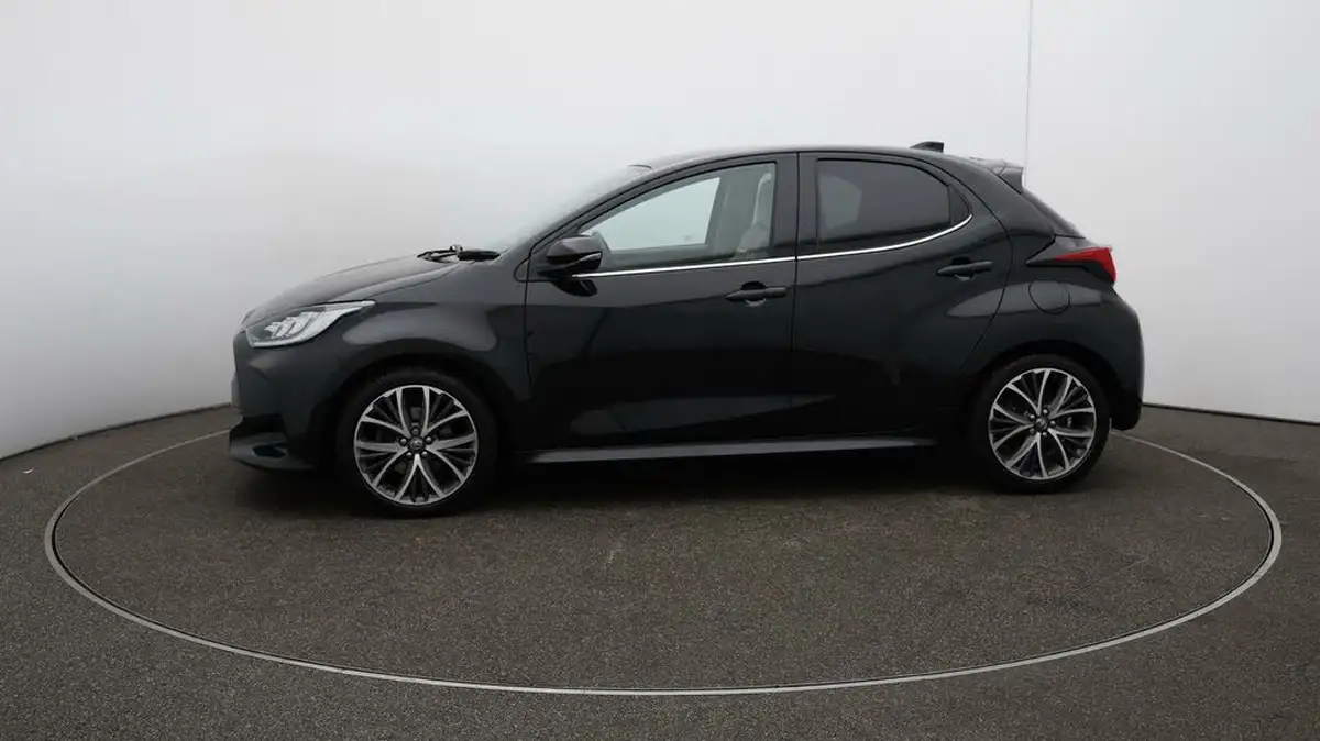 2022-toyota-yaris-15-vvt-i-excel-big-63