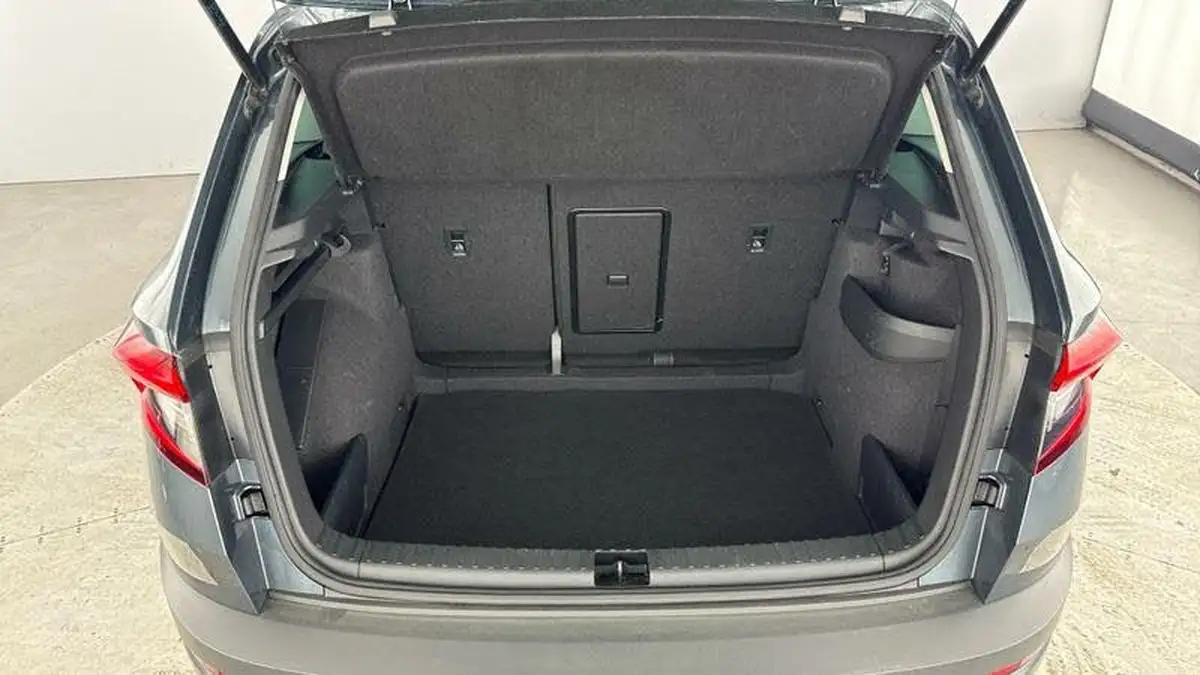 2021-skoda-karoq-15-tsi-se-drive-big-30
