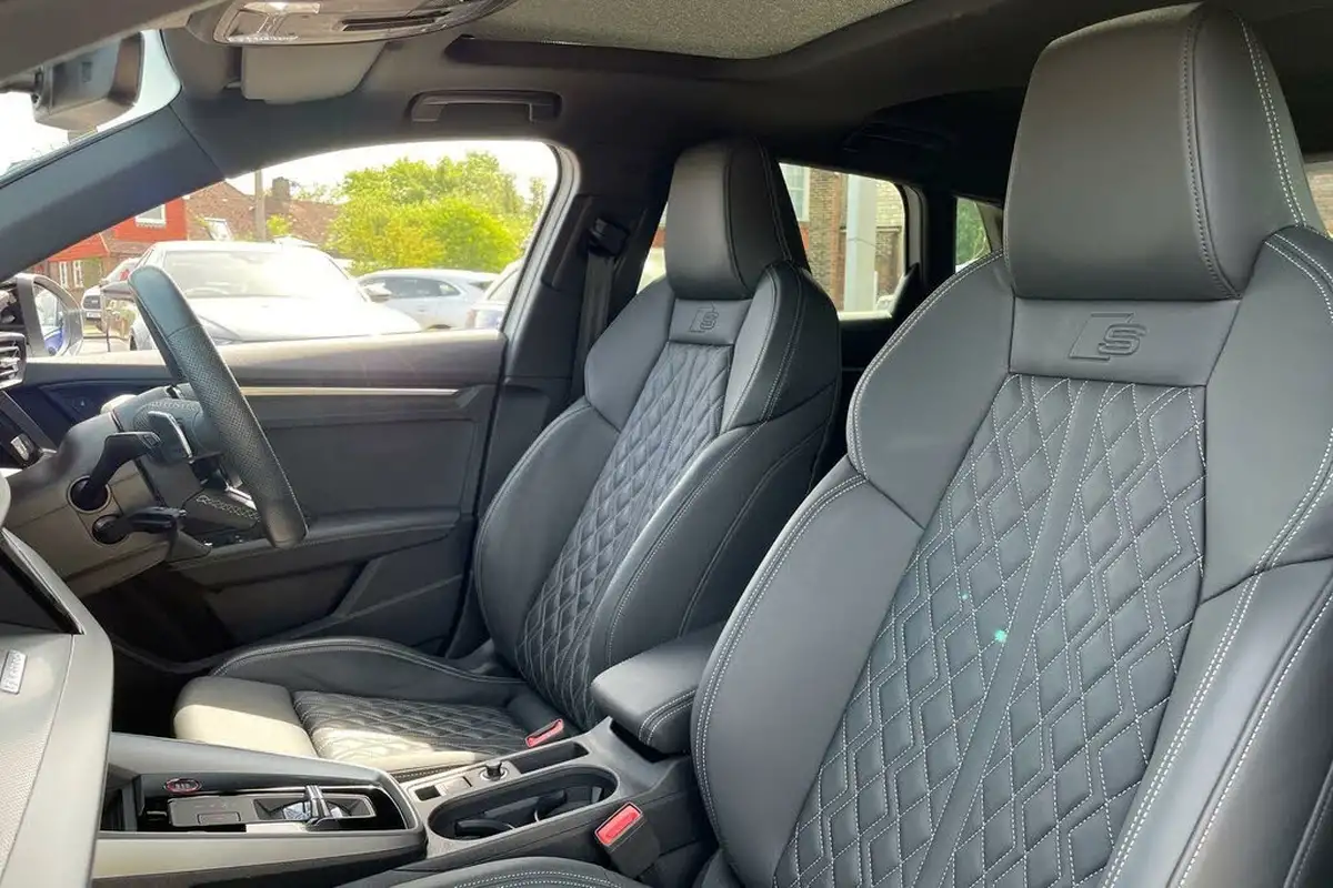 2024-audi-s3-20-tfsi-black-edition-310ps-sportback-5d-big-26