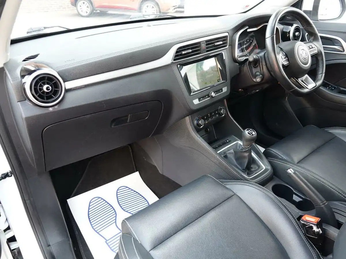 2019-mg-zs-suv-15-vti-tech-exclusive-105bhp-big-9