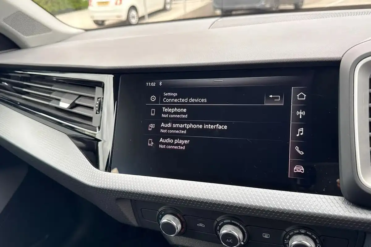 2020-audi-a1-10-30-tfsi-sport-116ps-s-tronic-big-48