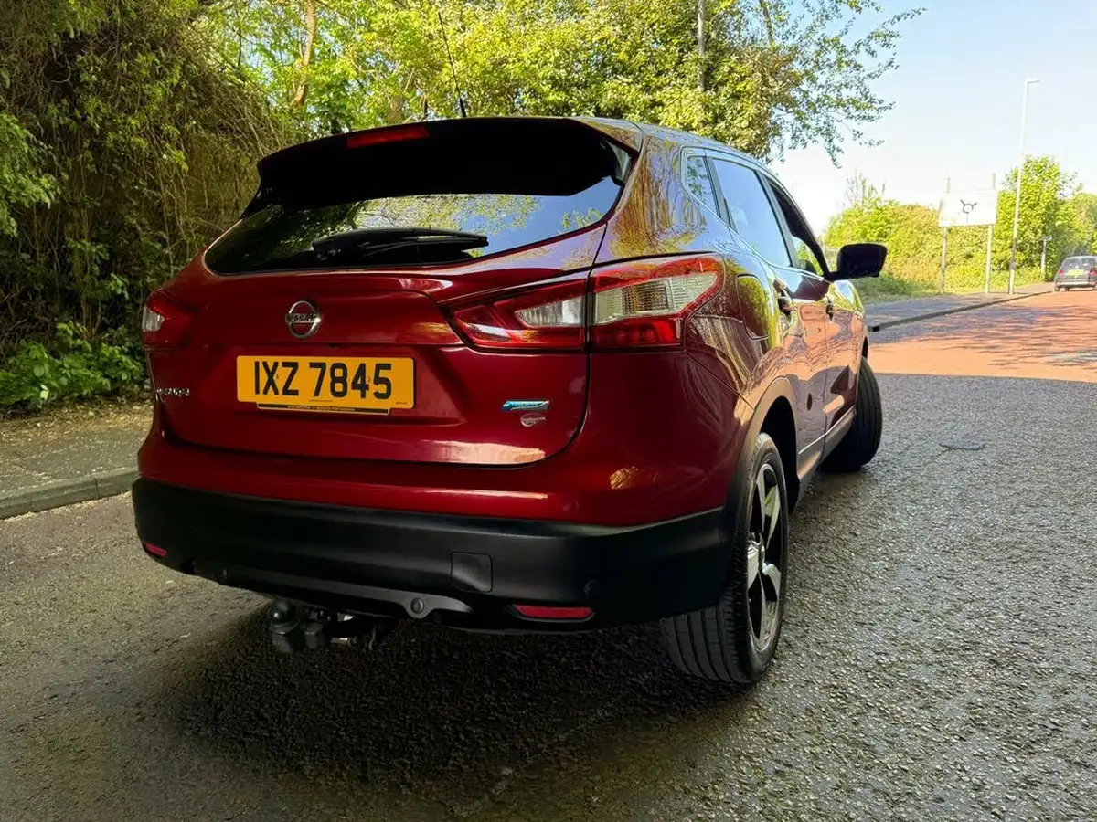 2016-nissan-qashqai-15dci-n-tec-big-2