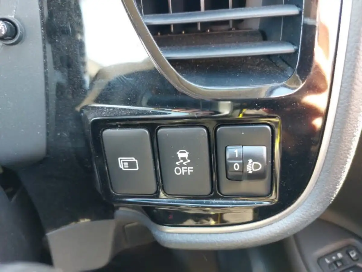 2019-mitsubishi-outlander-20-design-big-16