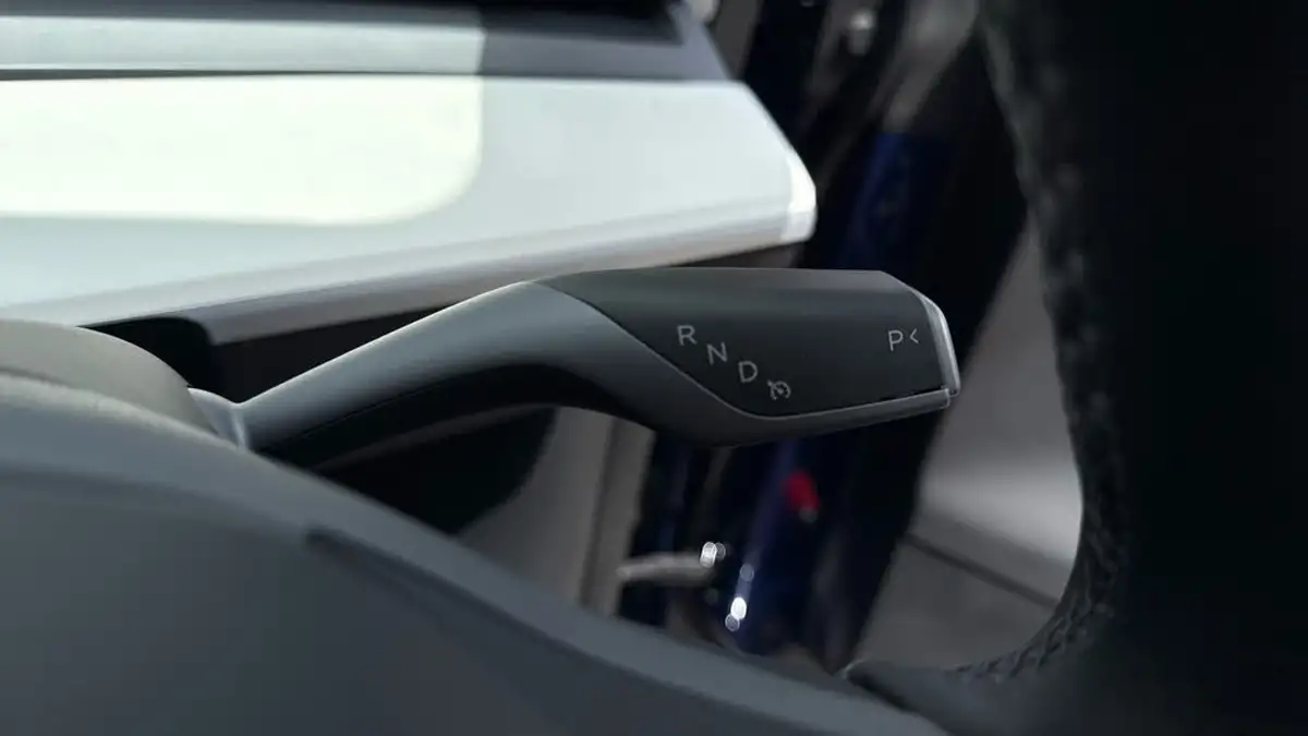2023-tesla-model-y-e-performance-big-28