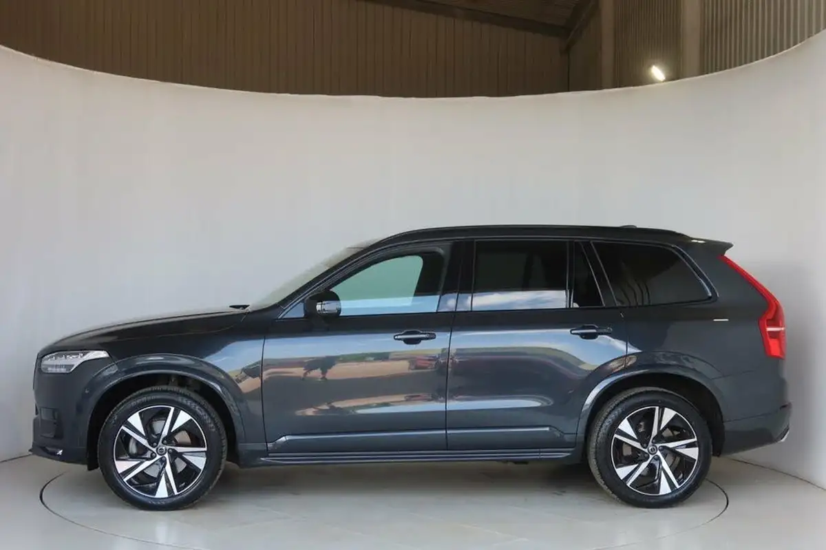 2021-volvo-xc90-20td-b5-r-design-big-16