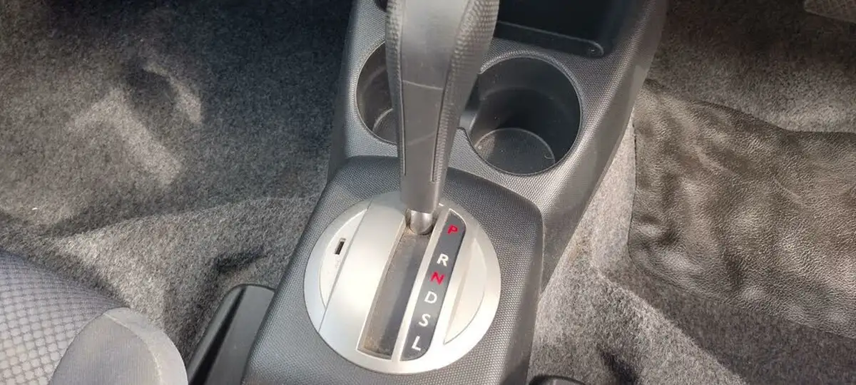 2008-honda-jazz-14-se-cvt-7-big-25