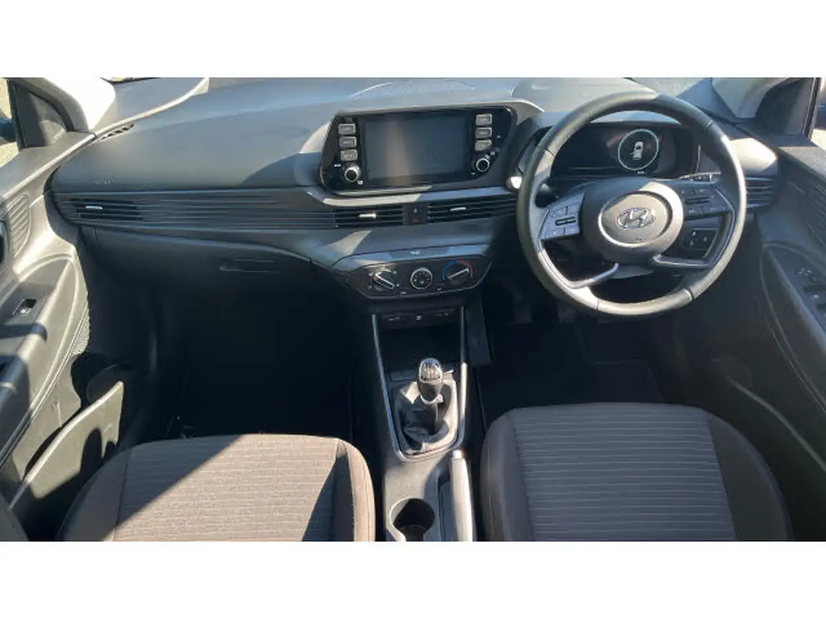 2023-hyundai-i20-10-t-gdi-se-connect-eclutch-imt-big-9