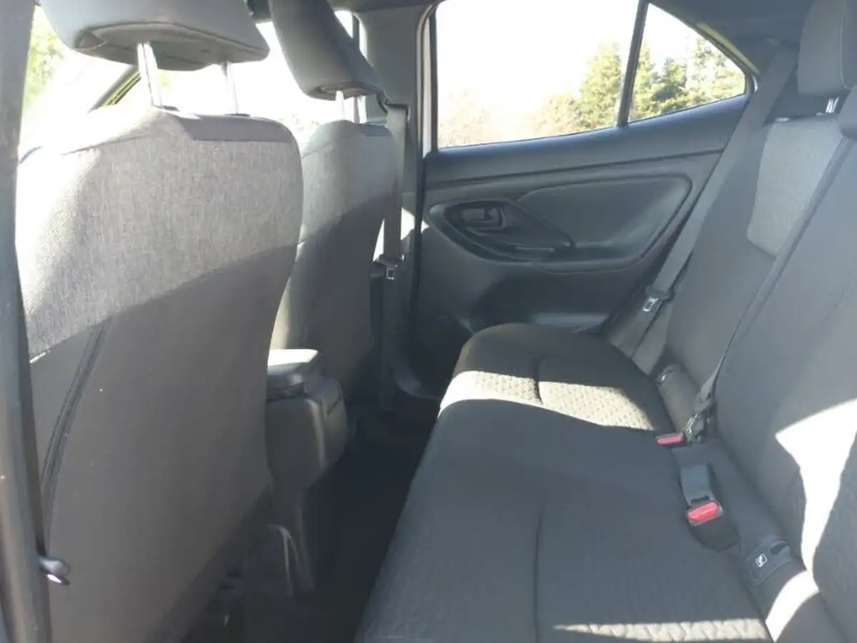 2022-toyota-yaris-cross-15-vvt-i-design-big-5