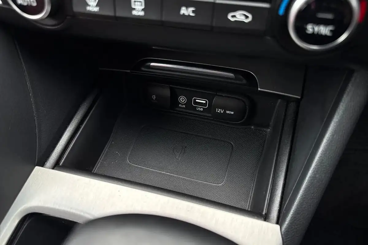 2018-kia-optima-20-t-gdi-gt-big-56