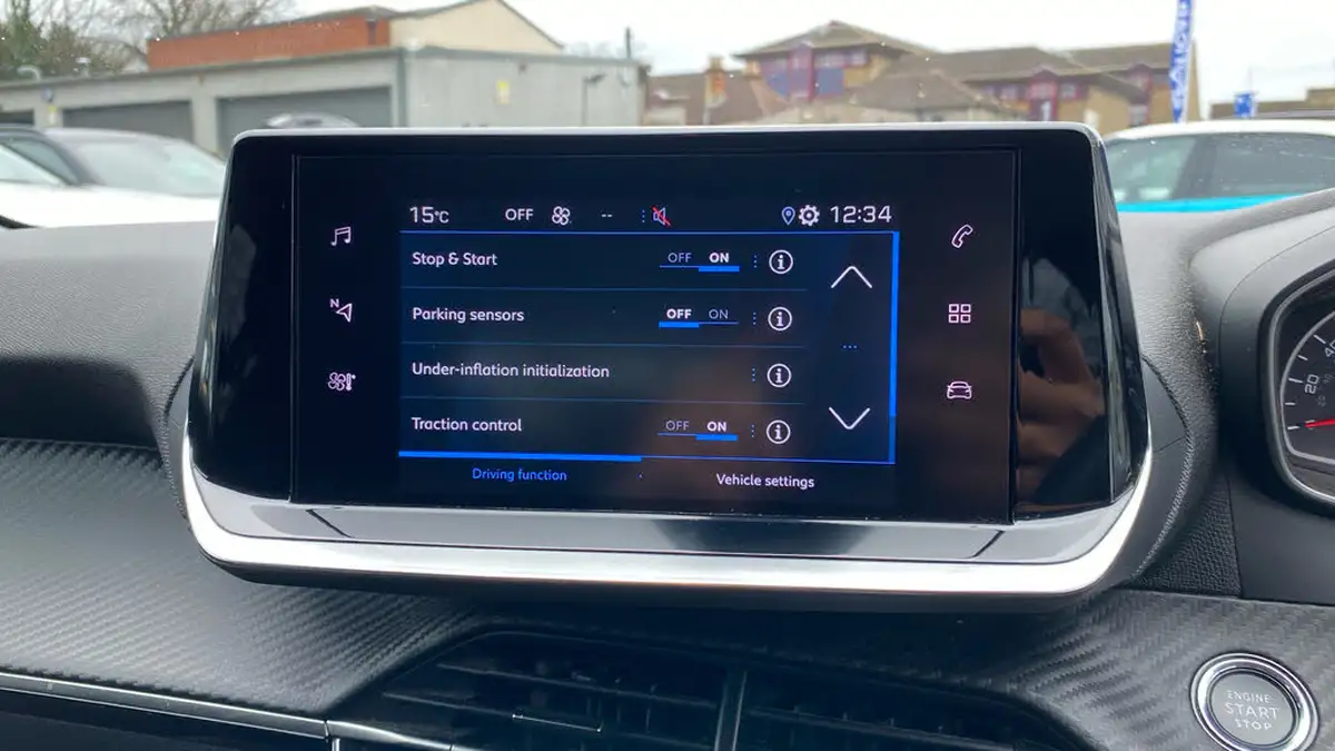2022-peugeot-208-12-puretech-active-premium-75ps-big-46