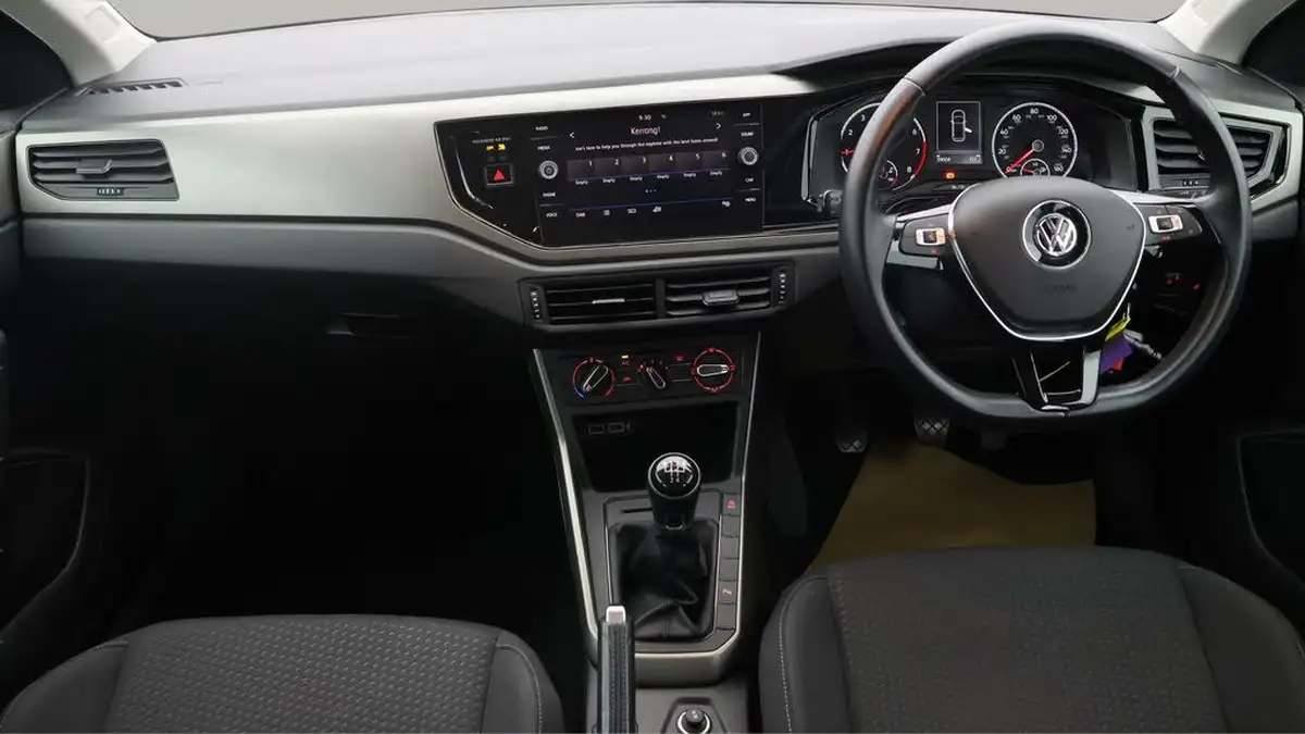 2019-volkswagen-polo-10-se-80ps-evo-big-12