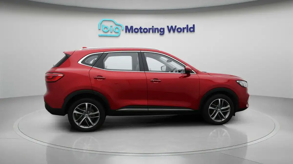 2022-mg-hs-15t-gdi-excite-162ps-dct-big-8