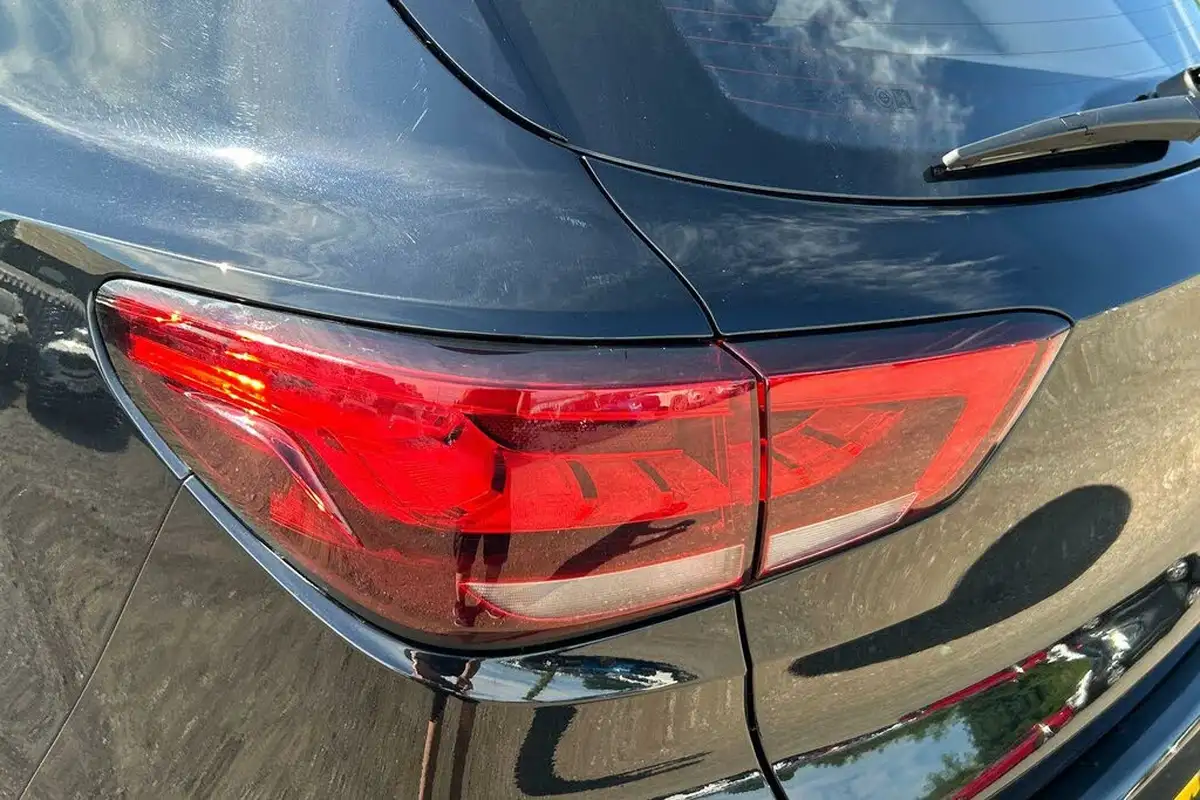 2022-mg-zs-suv-10t-gdi-exclusive-big-29