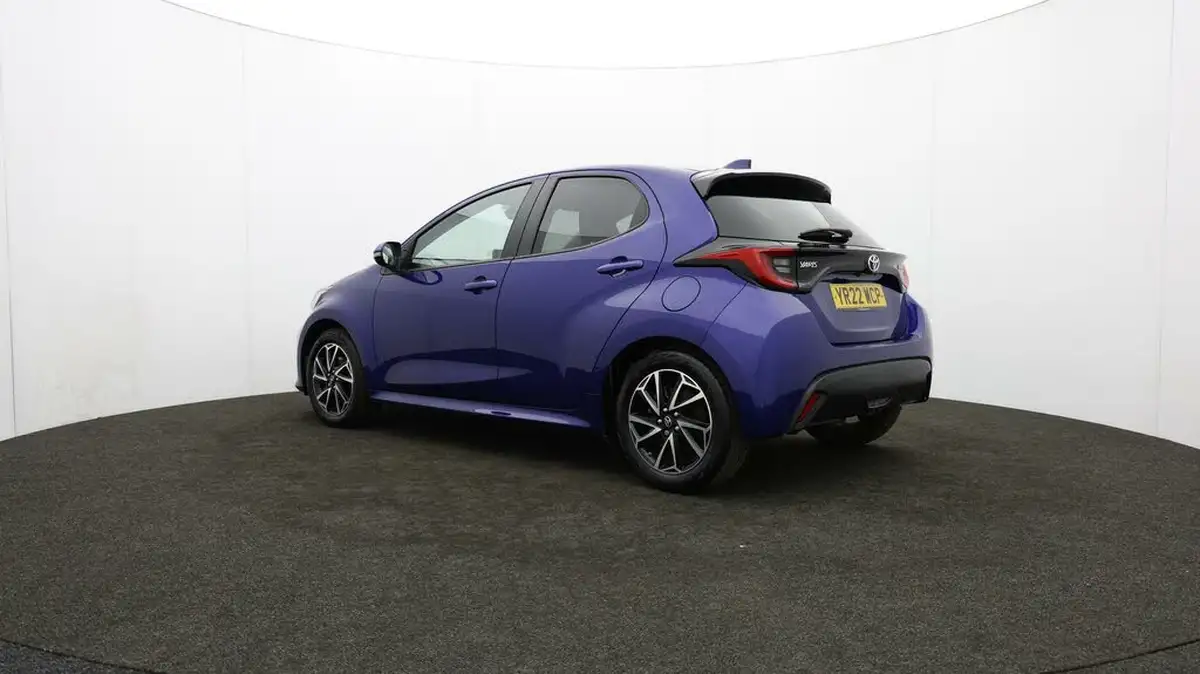 2022-toyota-yaris-15-vvt-i-design-big-76