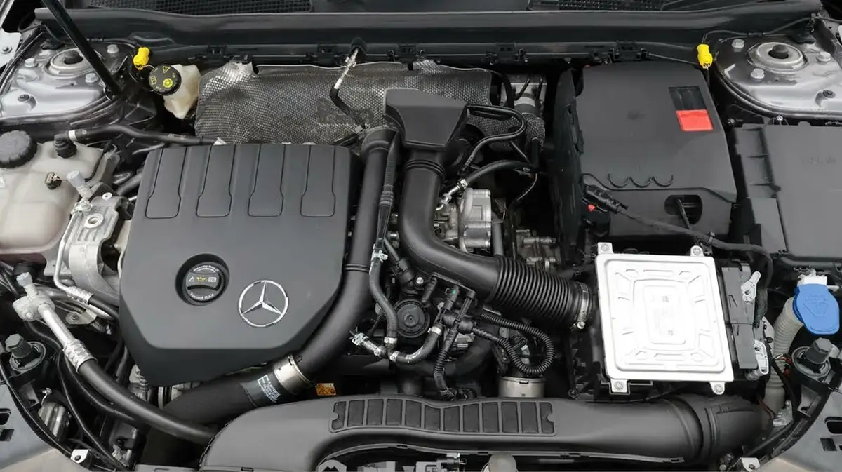 2022-mercedes-benz-a-class-13-a200-amg-line-executive-edition-saloon-4d-7g-dct-big-19