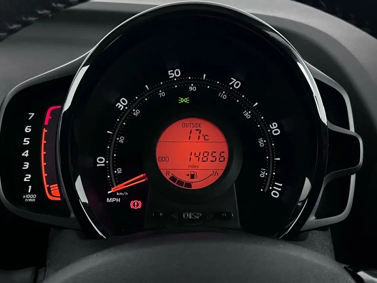 2021-toyota-aygo-10-vvt-i-x-trend-tss-big-18