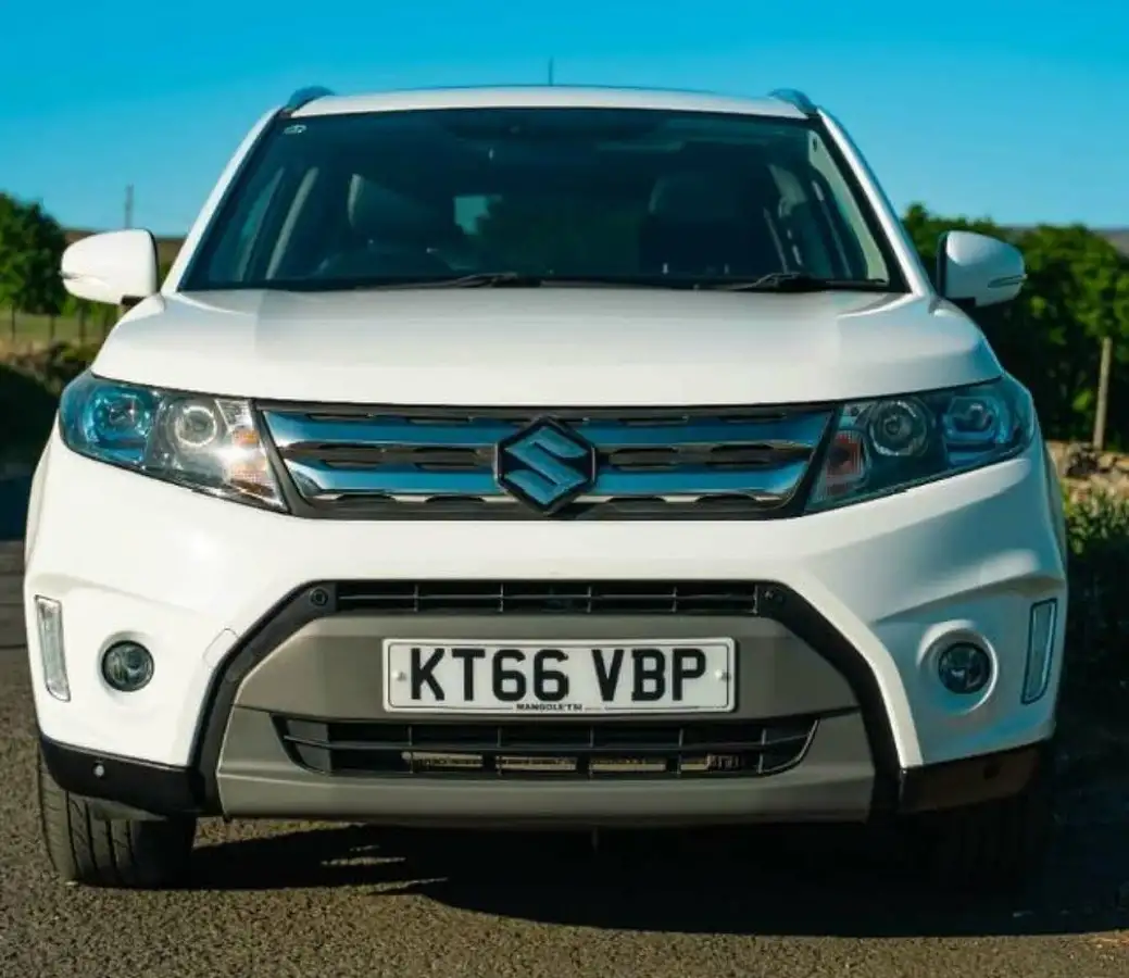 2017-suzuki-vitara-16ddis-sz5-allgrip-tcss-big-1