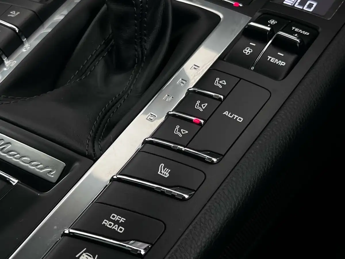 2016-porsche-macan-30td-s-big-36