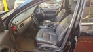 2010-volvo-v70-small-4