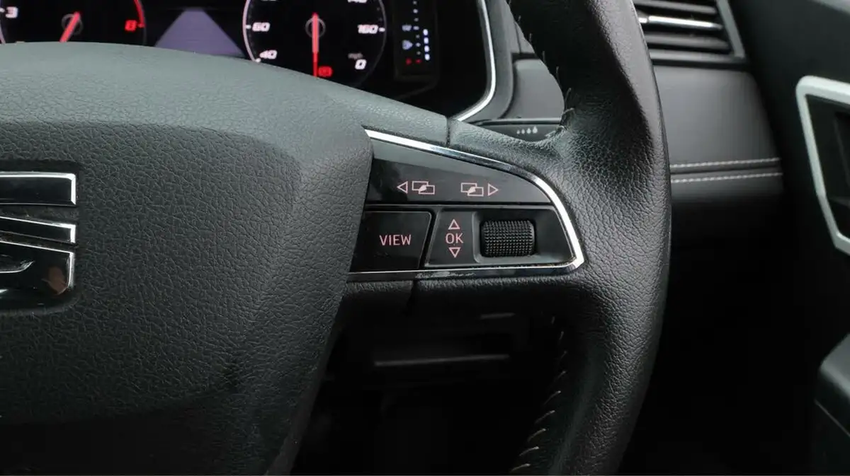 2019-seat-arona-10-tsi-xcellence-lux-big-25