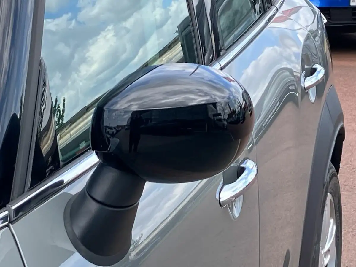 2020-mini-countryman-15-cooper-classic-big-27