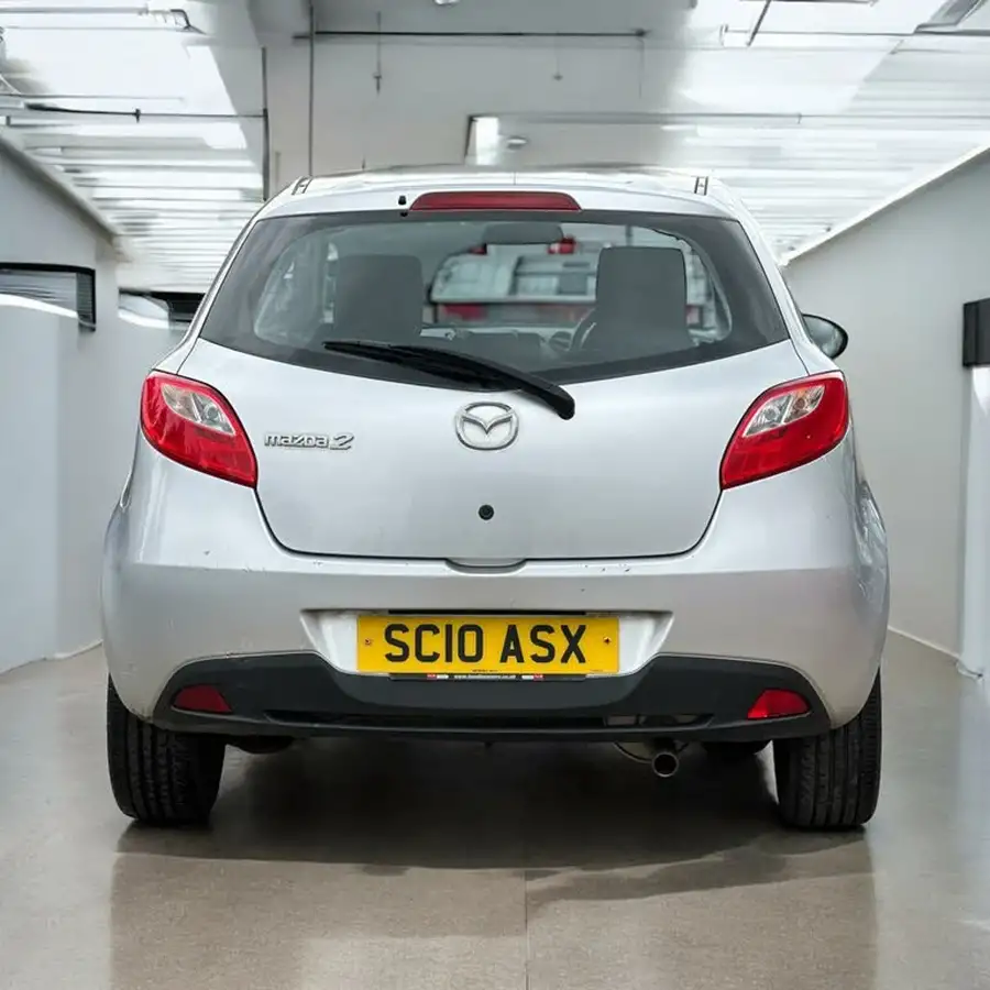 2010-mazda-mazda2-13-ts-air-con-3d-big-13