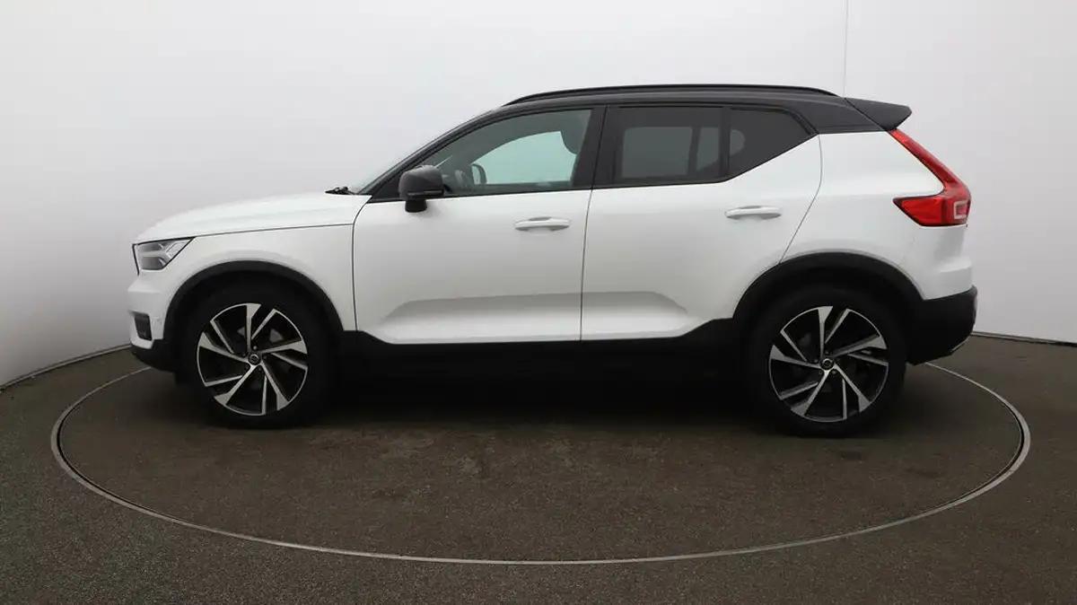 2019-volvo-xc40-20-t4-r-design-pro-awd-big-66