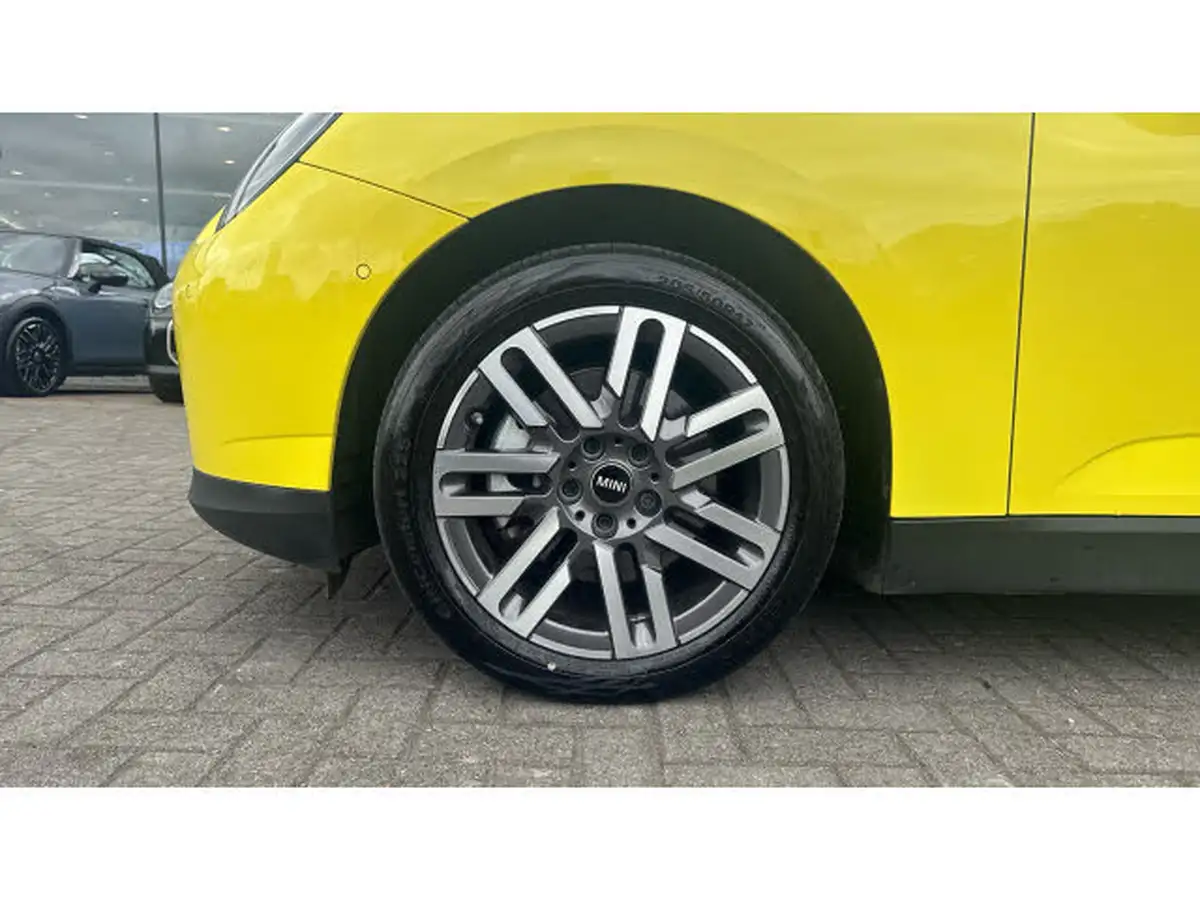 2024-mini-cooper-e-cooper-e-classic-big-40