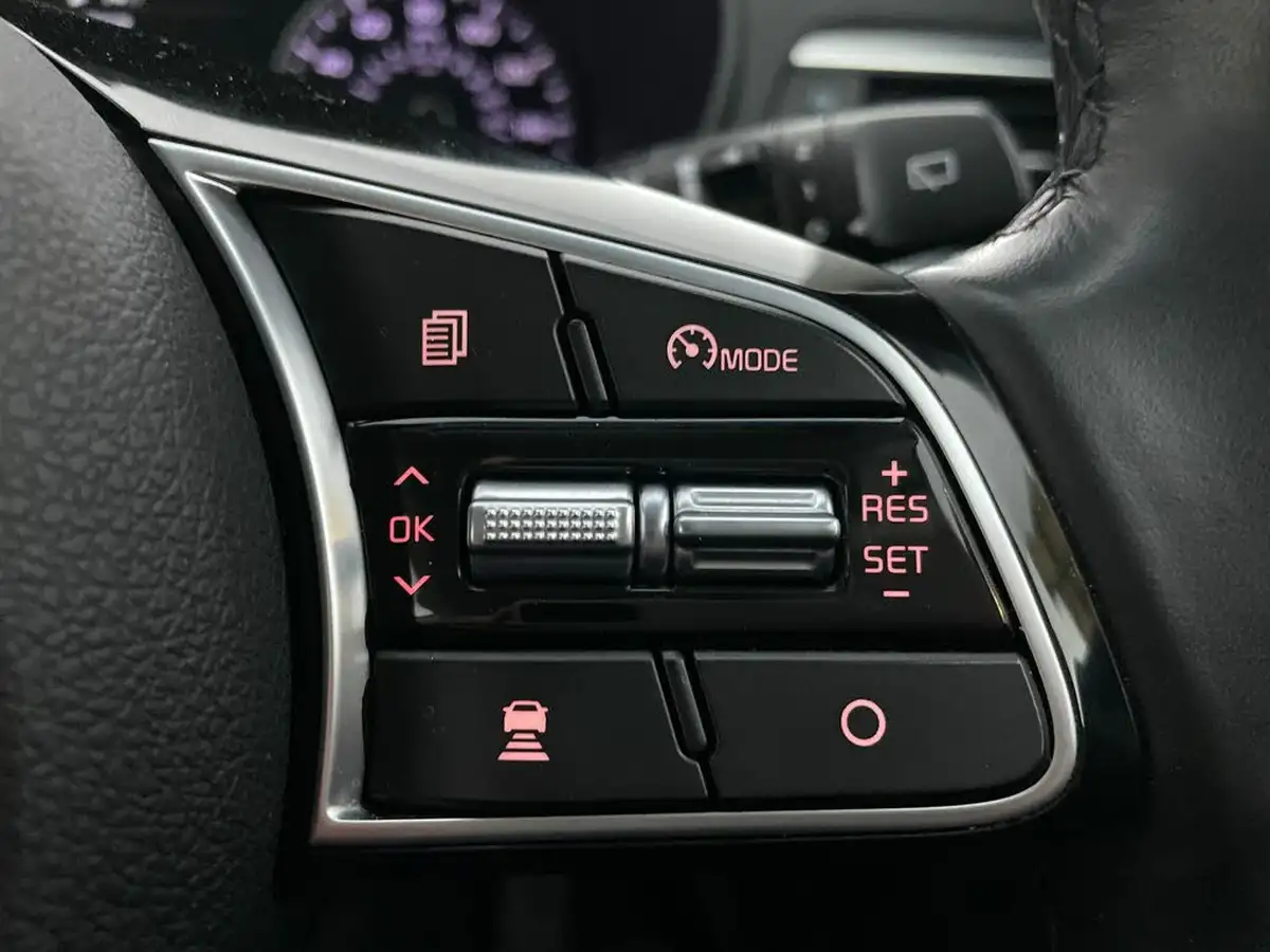 2020-kia-optima-20-gdi-phev-big-32